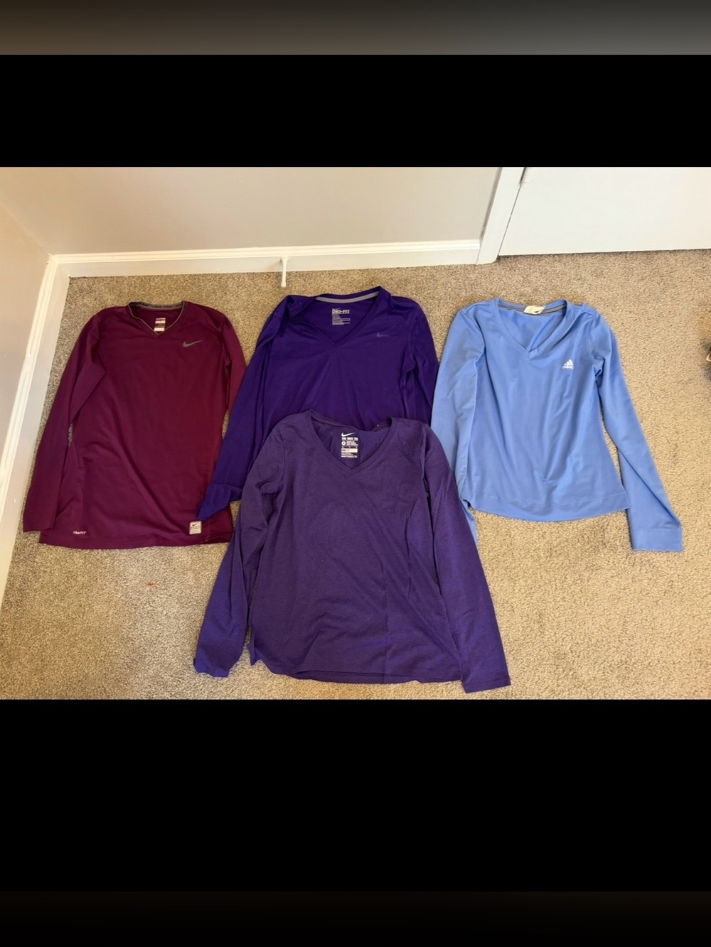 Women Workout Long sleeves  bundle tops size M
